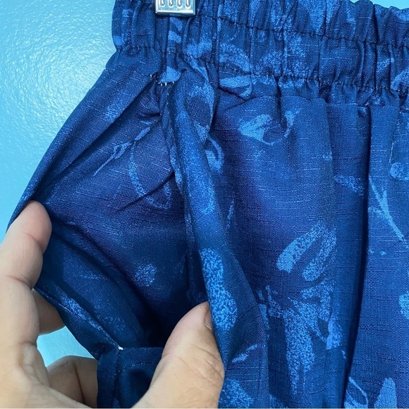 Floral Wide Leg Pants - Blue - Picture 6 of 9